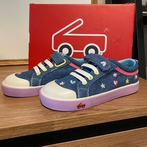 See Kai Run Kristin chambray/happy sneaker NWT